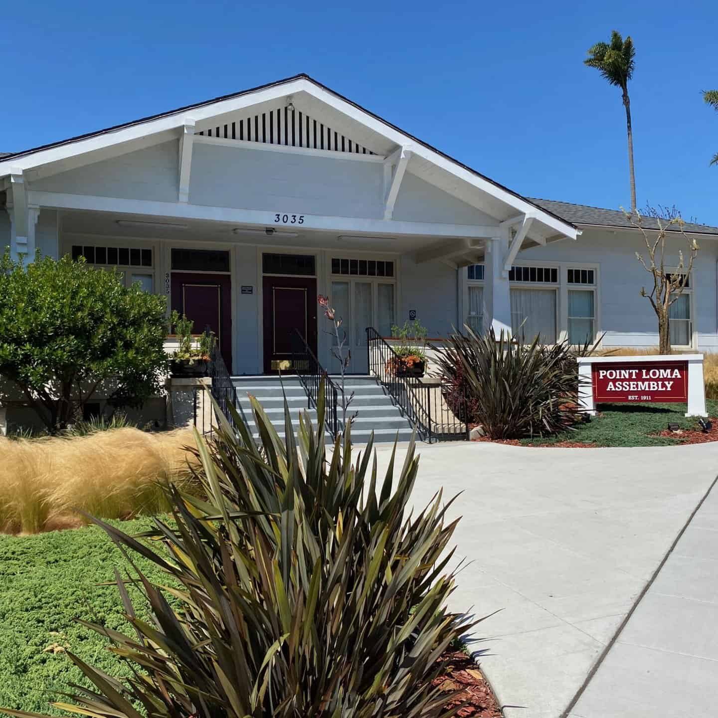 The front entrance of the Point Loma Assembly as seen from the street.